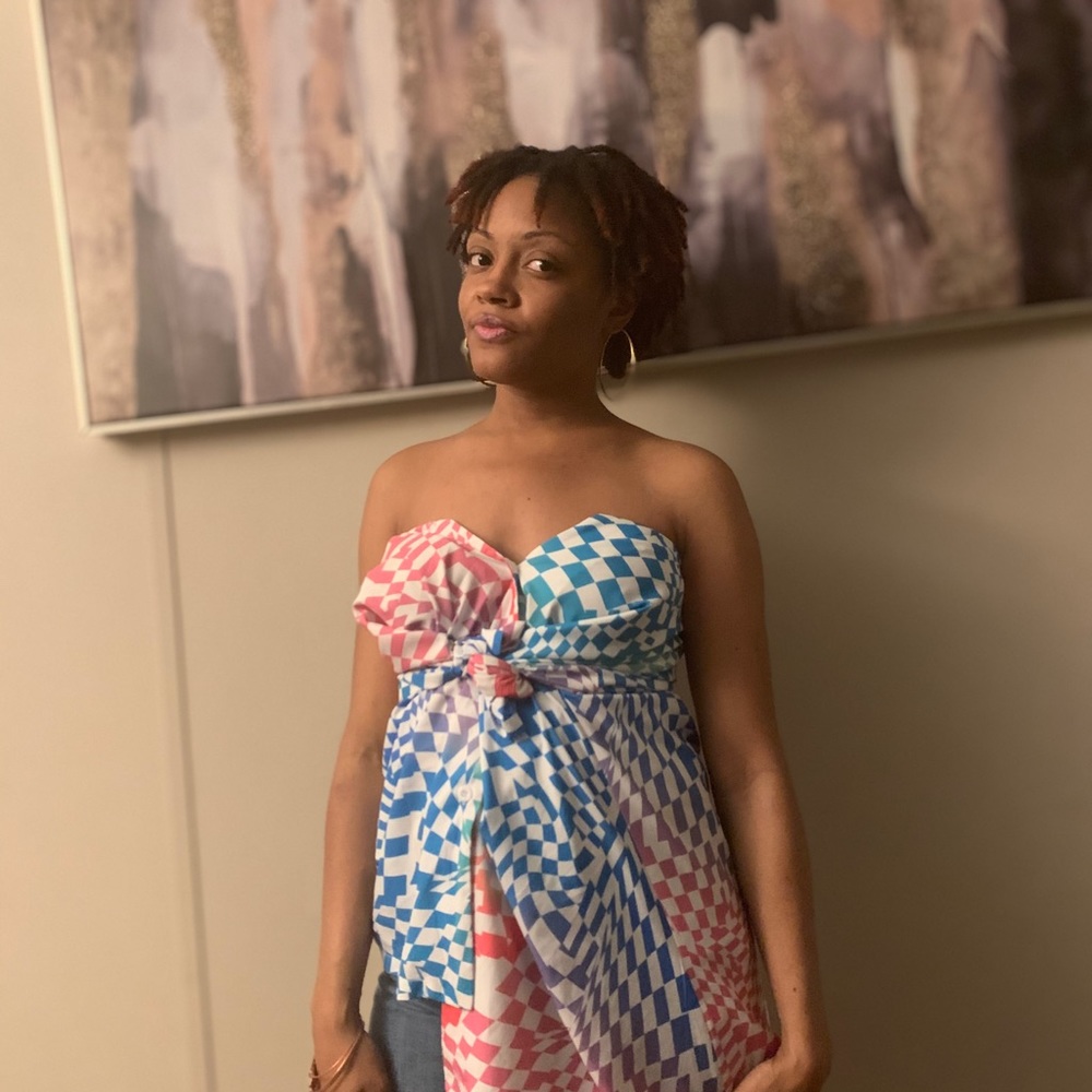 Multicolor button down shirt Size L